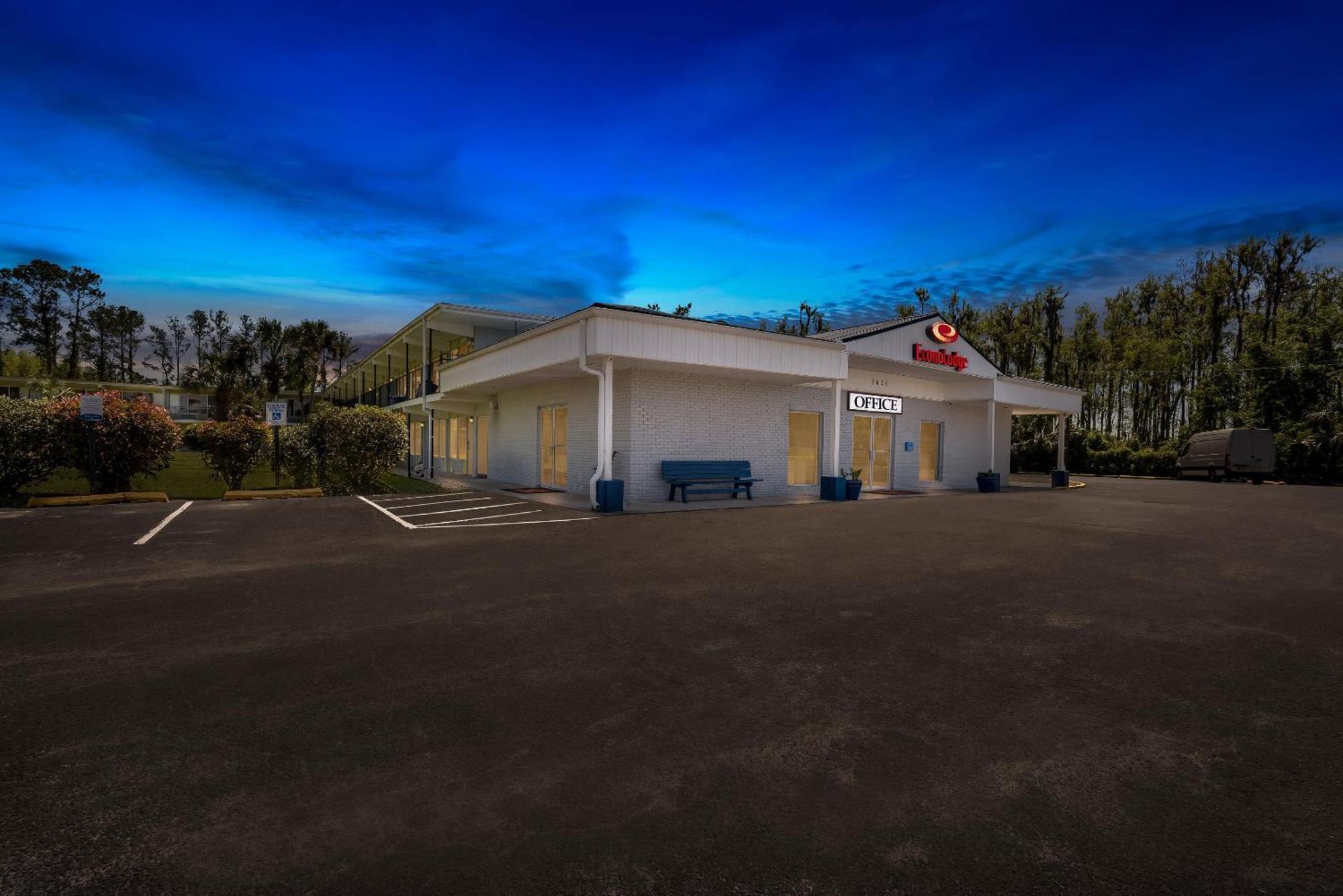 Econo Lodge Jennings Екстериор снимка